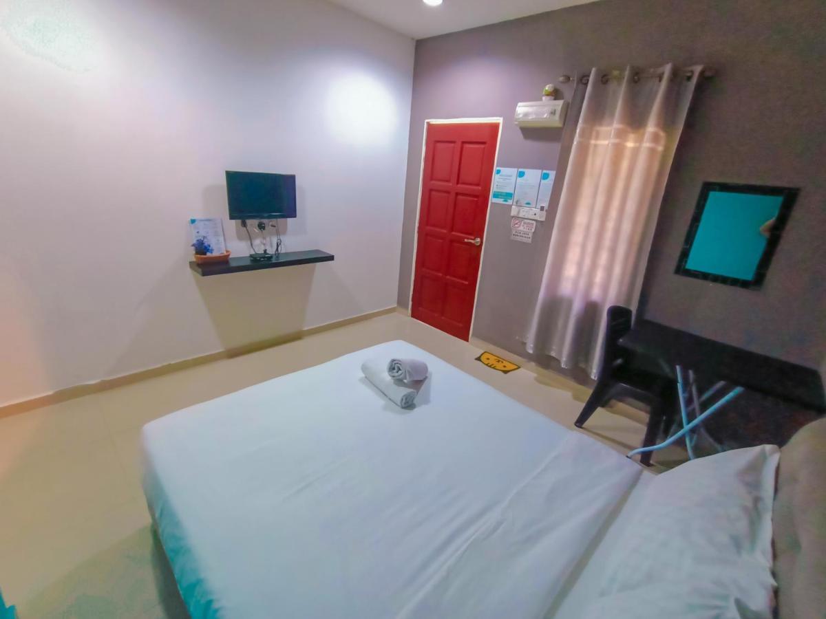 Bonda Room Stay Langkawi Pantai Cenang  Exterior photo